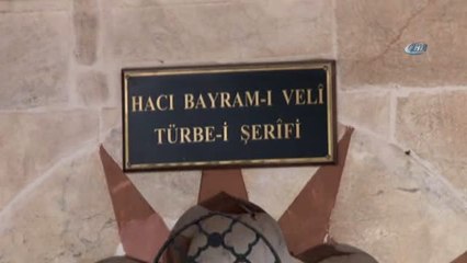 Yks Öncesi Öğrenciler ve Aileleri Türbelere Akın Etti