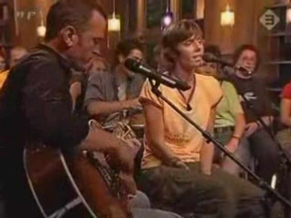 Sarah Bettens - Follow Me - (Live) -