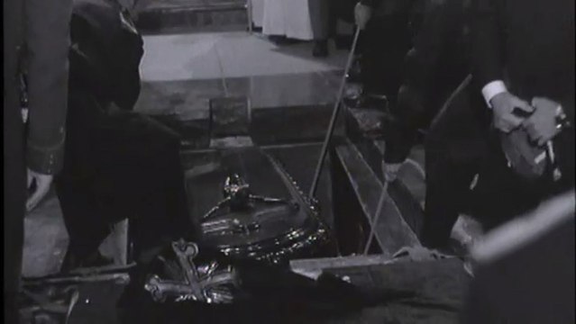 El Gobierno quiere exhumar los restos del dictador Francisco Franco del Valle de los Caídos