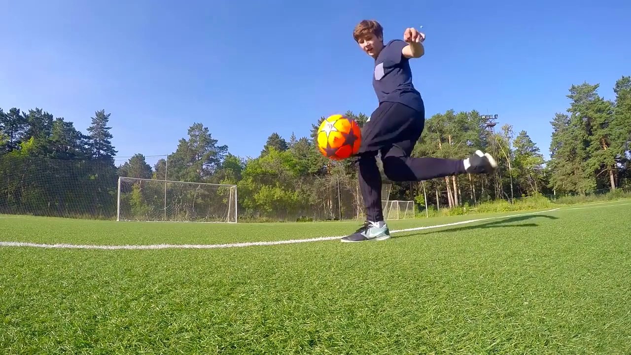 Rabona crossbar challenge (Compilation)