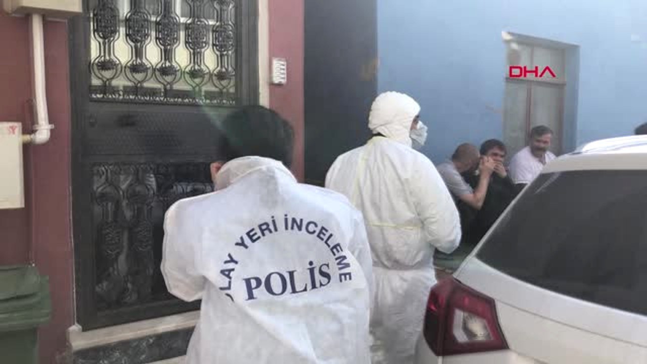 Bursa Böceklerin İstila Ettiği Evde Ceset Bulundu