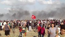 Filistinliler, Gazze Sınırındaki Gösterilerde Türk Bayrağı ve Cumhurbaşkanı Erdoğan'ın Fotoğrafını...