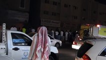 شاهد أطفاء حريق في شارع الملك سعود في الدمام (جهود مشكورة للدفاع المدني ورجال الإطفاء)
