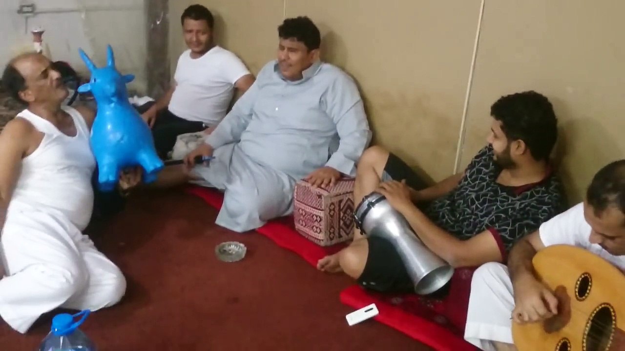 لاتسالوني على حالي الاغنية العدنية  اداء الفنان العدني الشعبي  الواقصي