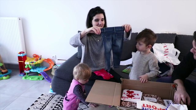 ENCORE PLEINS DE CADEAUX ! - VLOG FAMILLE ALLO MAMAN