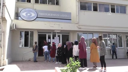 Yks'nin Birinci Oturumu Başladı
