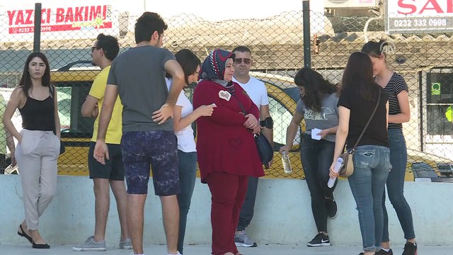 Konservatuvar hayaliyle 80'inde YKS'de ter döktü - İZMİR