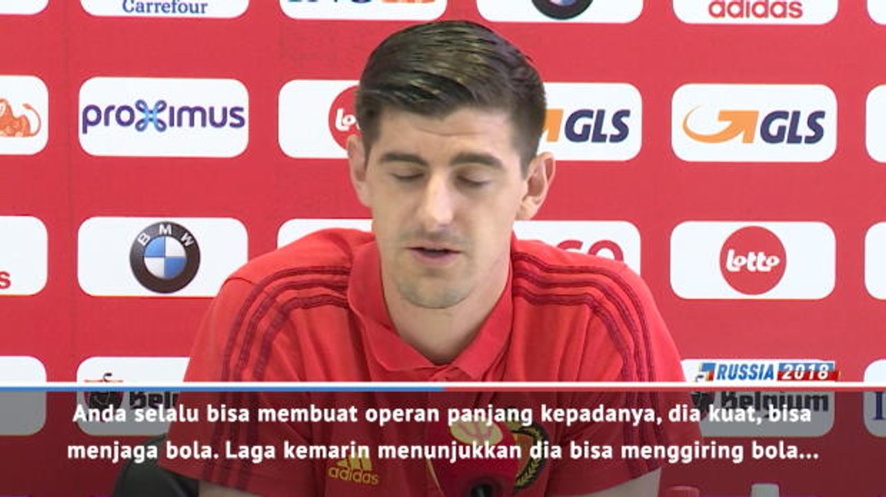Fellaini Adalah Pemain 'Berguna' Bagi Man United dan Belgia - Courtois