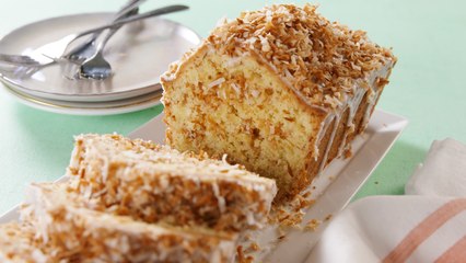 We're In Love With This Toasted Coconut Pound Cake