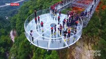 Dünyanın en büyük cam terası Çin'de açıldı