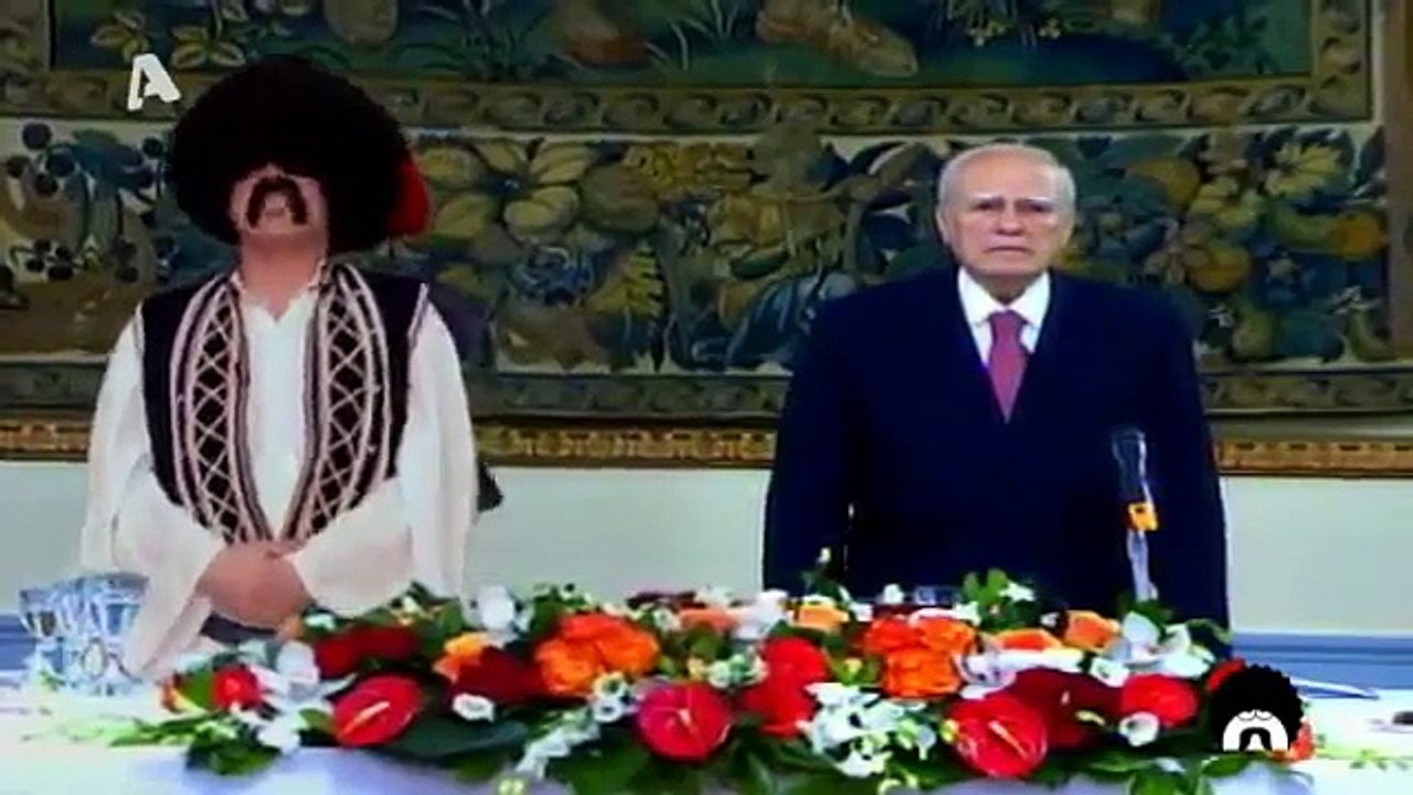 Τσολιας καρολος παπουλιας ελληνοφρενεια