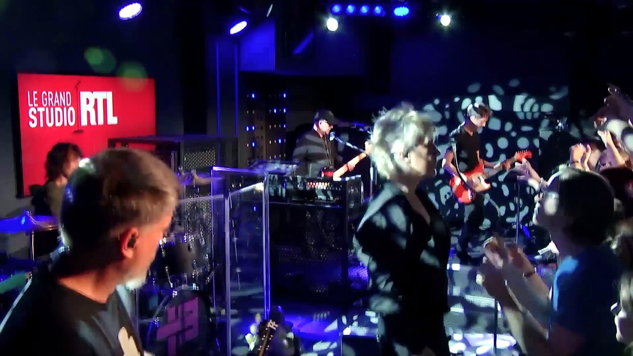 Indochine - Tes yeux noirs (LIVE) Le Grand Studio RTL