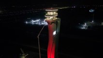3. Havalimanı Kulesi, Türk Bayrağı Renklerine Büründü