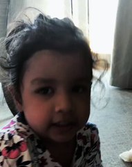 பாண்ட்யாவுக்கு சியர் லீடரான தோனி மகள் ஷிவா-வீடியோ