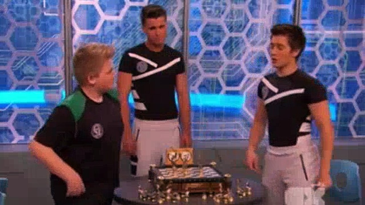 Lab Rats S04E14 - Bionic Action Hero (2)