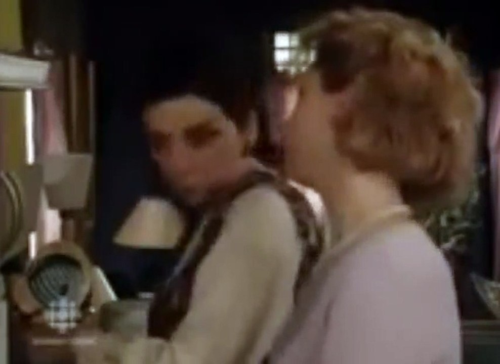 4 et demi FRENCH S6E3 FRENCH   Part 02