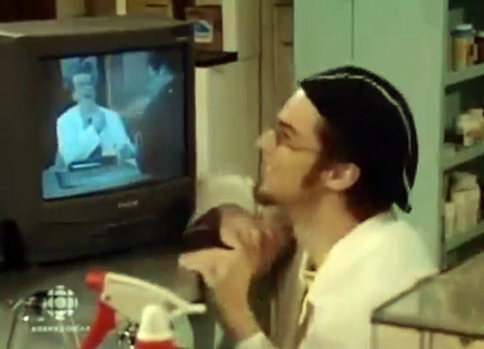 4 et demi FRENCH S6E5 FRENCH   Part 02