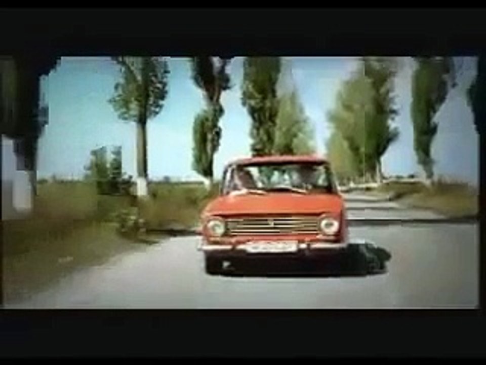 Funny lady steering joke