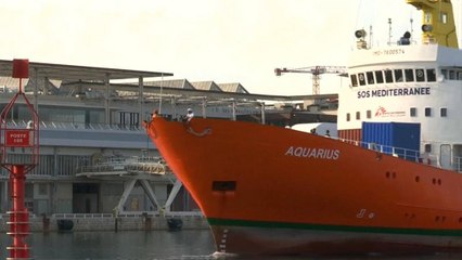 Alors que l'Aquarius fait escale à Marseille, le président du Conseil européen intime aux ONG de ne plus intervenir en Méditerranée
