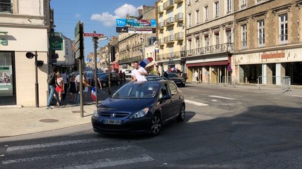 La joie des Alençonnais après la victoire des Bleus