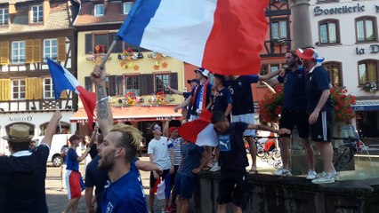 La Marseillaise sur la place du Marché d'Obernai après France-Argentine, coupe du monde 2018