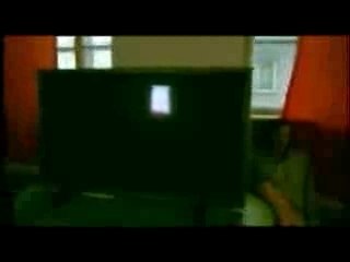 3 Feet Smaller - reason unknown