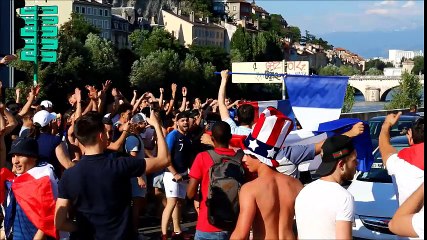 Le feu à Grenoble pour la victoire de l'équipe de France contre l'Argentine