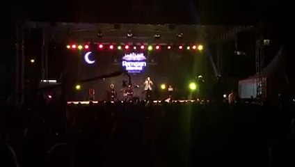 Download Video: Beylikdüzü konserinden bir bölüm canlı performans.. Boşnakça dilinde bir eser...:)Singing live a Bosnian song in my last concert at Beylikdüzü:)