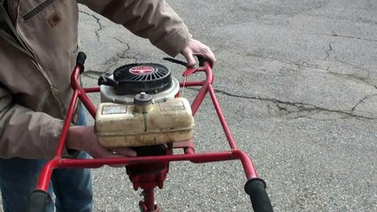 Earthquake 3hp auger - 2 man post hole digger start up video