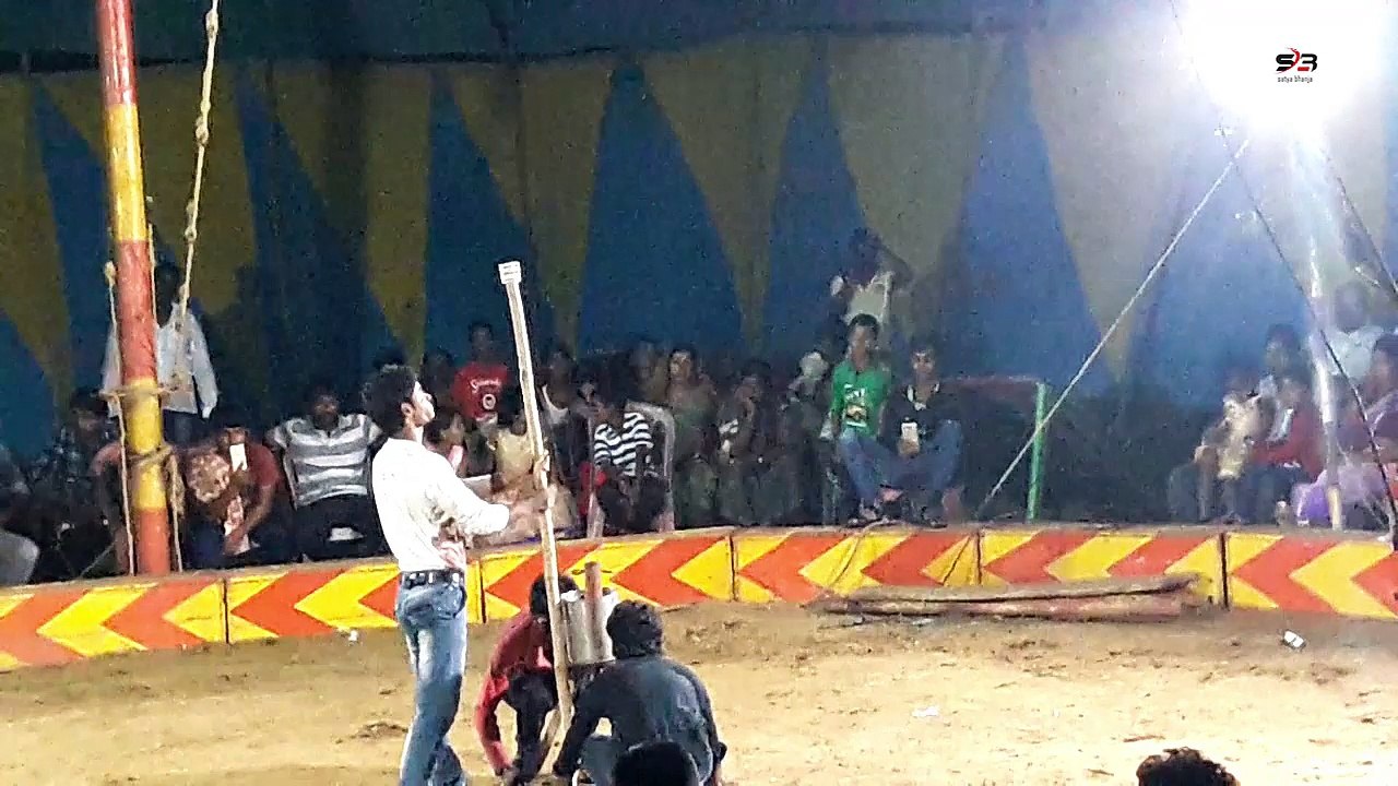 It's Dangerous, Don't Try  Live Action!