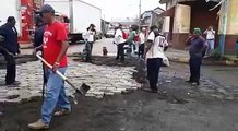 Continuan labores de limpieza en la ciudad de Masaya, para restablecer el orden, la seguridad y la libre circulación.#NicaraguaQuierePaz