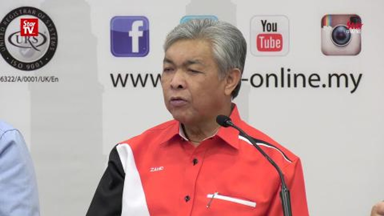Zahid: No plans to name Khairy as Opposition Leader