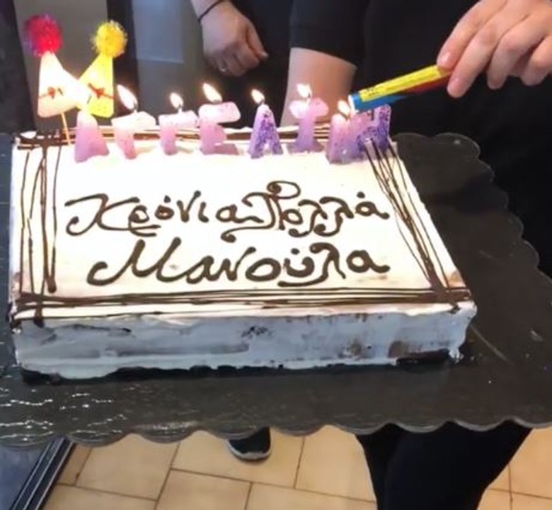 Χρήστος Βασιλόπουλος: Τούρτα έκπληξη για τα γενέθλια της μαμάς του – Δεν θα πιστέψετε πόσο έγινε