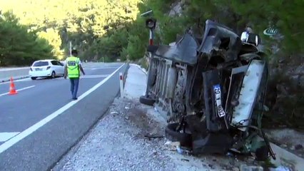 Denizli'de Trafik Kazası! Midibüsün Freni Patladı: 20 Yaralı