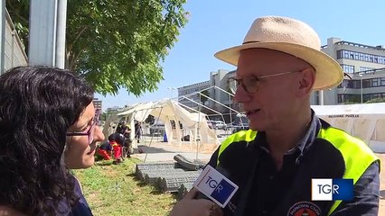 Addio alla tendopoli del Tribunale di Bari: smontate le tende, ora si cerca immobile definitivo