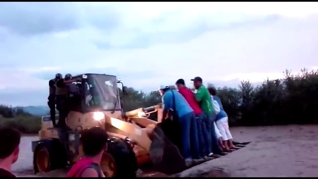 WTF!!...Heavy Excavator  Idiots At Work Fail  [Best Fail This Week]