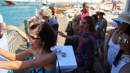 Yelkenci kadınlar 44 günde 1420 deniz mili yol yaptı