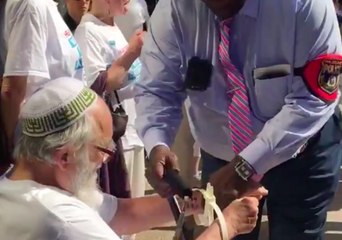 84-Year-Old Rabbi Arrested at Philadelphia Anti-ICE Protest