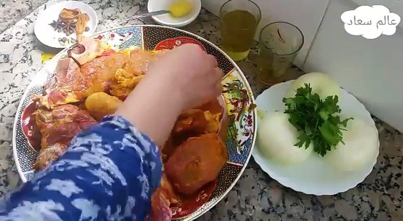 وصفة مغربية بامتياز اللحم بالبرقوق ديال لعراضة كيجي مذغمرة بطريقة سهلة وسريعة 