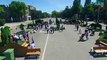 Фестиваль цветов и топиарии подготовил Бишкекзеленхоз к 140-летию Бишкека.Фестиваль проходит под открытым небом на старой площади перед Домом правительства.