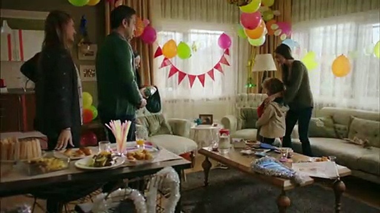 مسلسل رائحة الإبن الحلقة 5 القسم 3 مترجم للعربية
