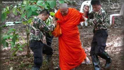 Divers Close In On Missing Thai Youth Soccer Team
