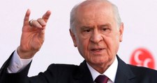 Yerel Seçimelere Odaklanan Bahçeli Cebinde Seçime Kalan Günün Hesaplandığı Not Taşıyor