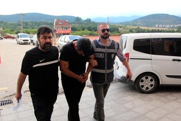 Aylık 5 Bin TL Gelir Vaat Ettiği Kadınları Pazarlarken Suçüstü Yakalandı