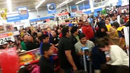 Crazy Wal-Mart Black Friday  for TV 2018