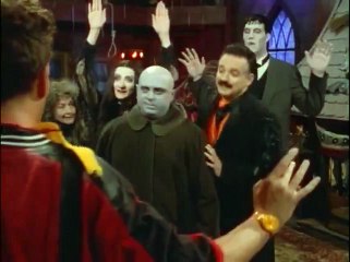 La Nouvelle Famille Addams S1E1 FRENCH