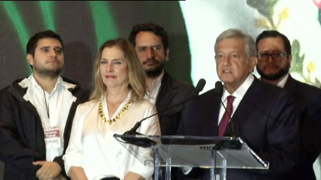 El izquierdista López Obrador nuevo presidente de México con el 53% de los votos según el recuento rápido
