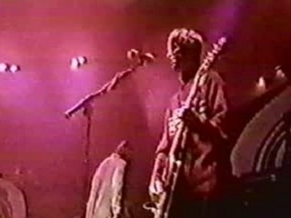 Oasis - Slide Away (Knebworth 1996)
