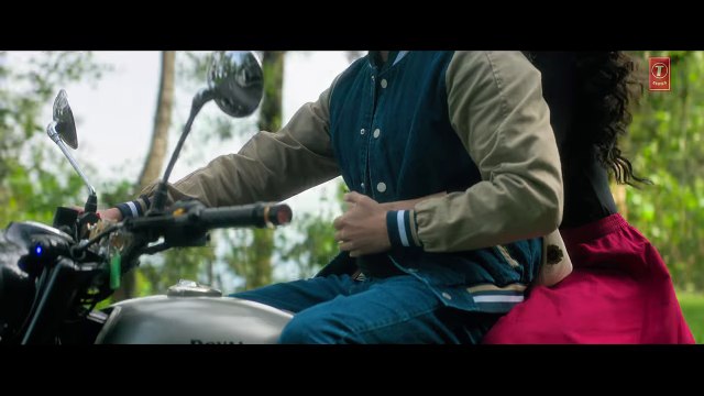 Nawabzaade: High Rated Gabru Varun Dhawan | Shraddha Kapoor | Guru Randhawa | Raghav Punit Dharmesh T-Series 33M views New 50+ Mix - Official Video: Chan Kitthan Song | Ayushmann | Pranitha | Bhushan Kumar | Rochak | Kumaar