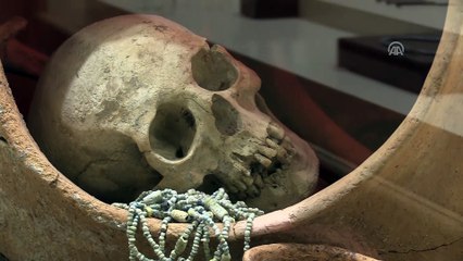 Hattiler ölülerini küplerin içinde cenin pozisyonunda gömmüşler - ÇORUM